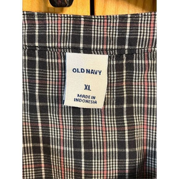 Old Navy Womens Henley Shirt Size XL Black/Pink Plaid Long Sleeve Pullover (3221 - Picture 3 of 5